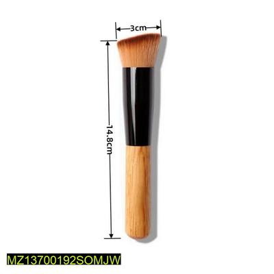 Professional Makeup Foundation Brush Wooden Handle 14.8cm